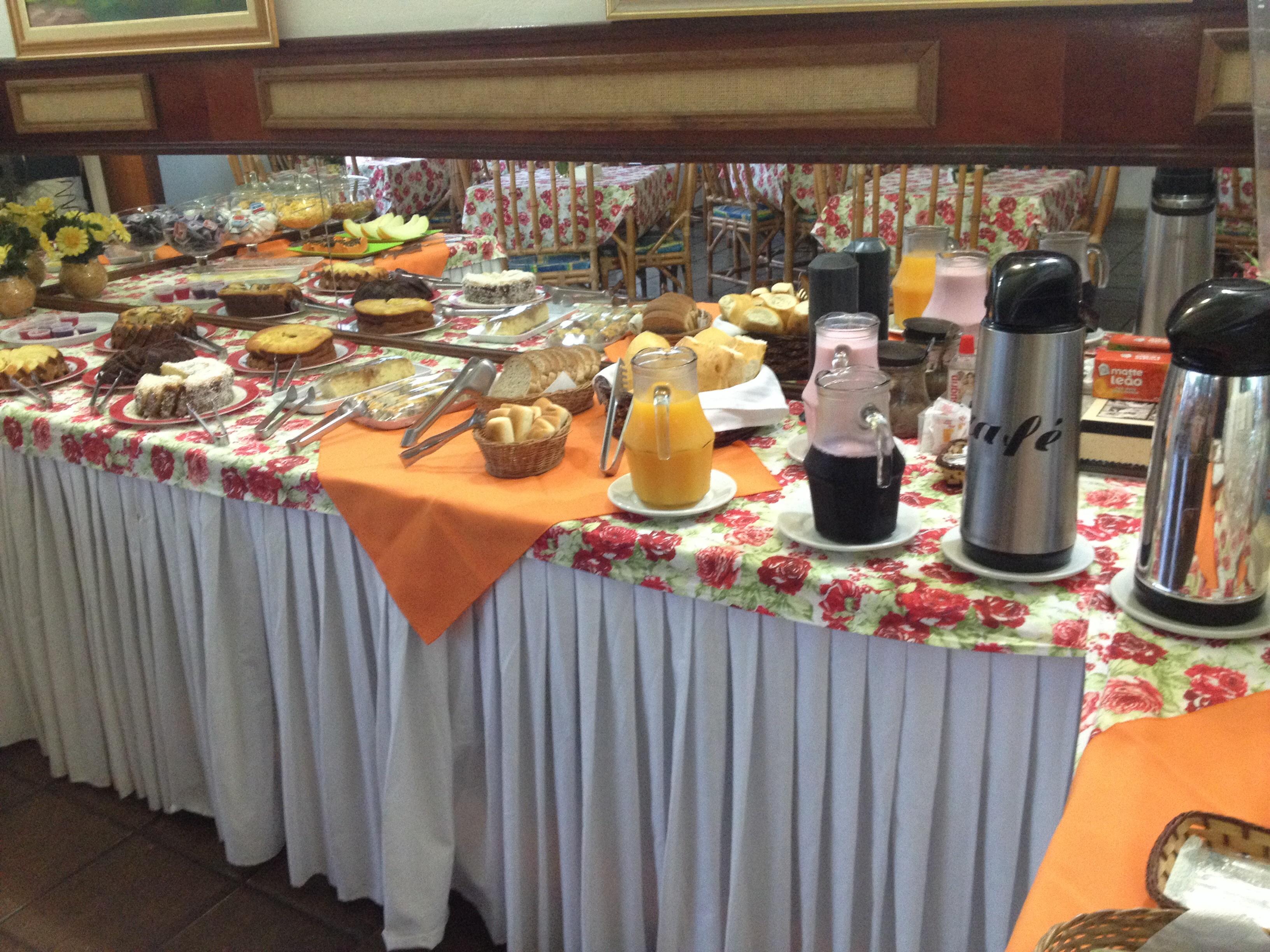 Cigarras Praia Hotel-餐饮