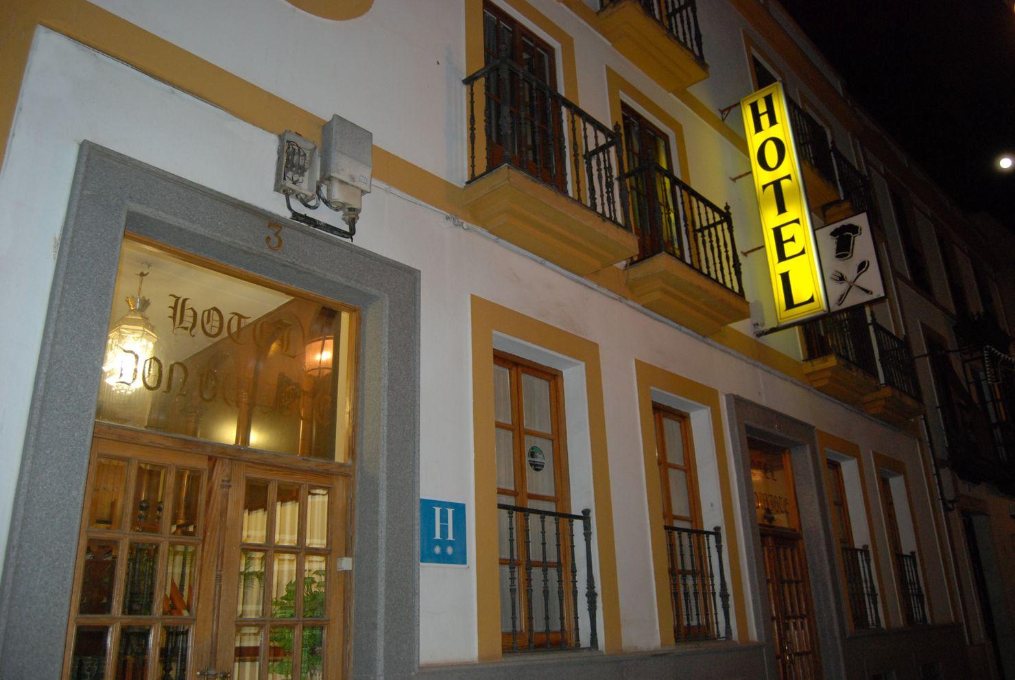 Hotel Don Quijote-官方