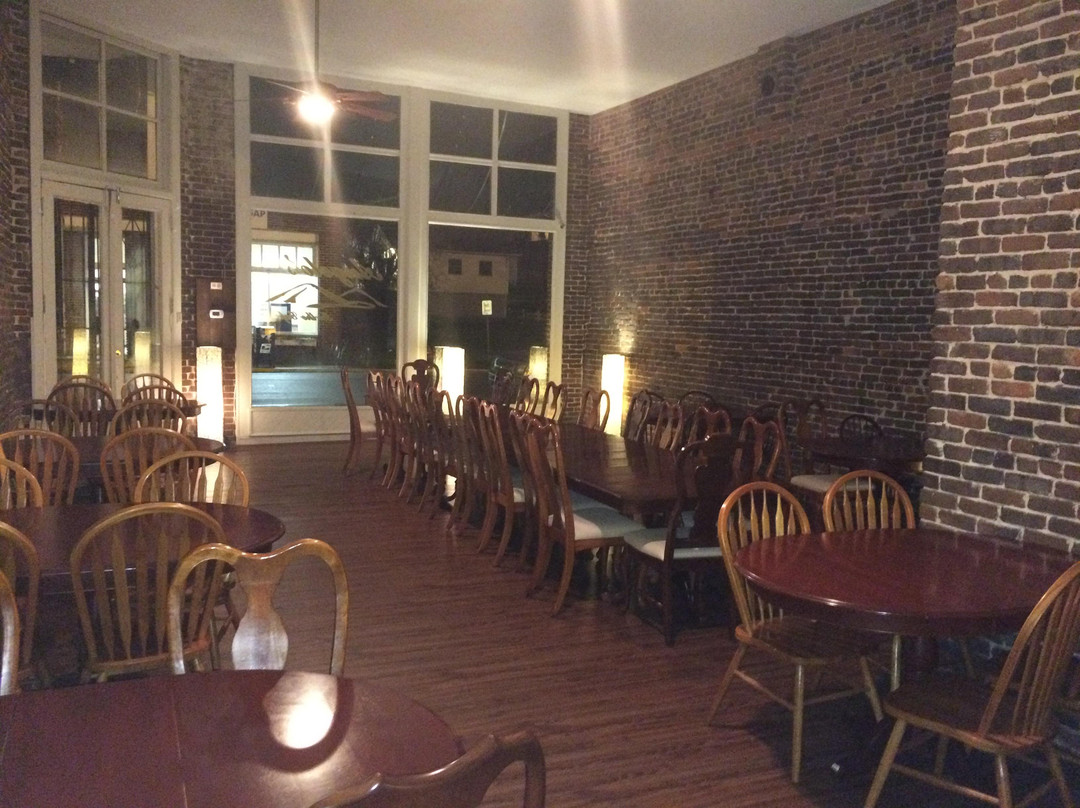 Arthur餐馆和美食-Angelo's in the Gap LLC