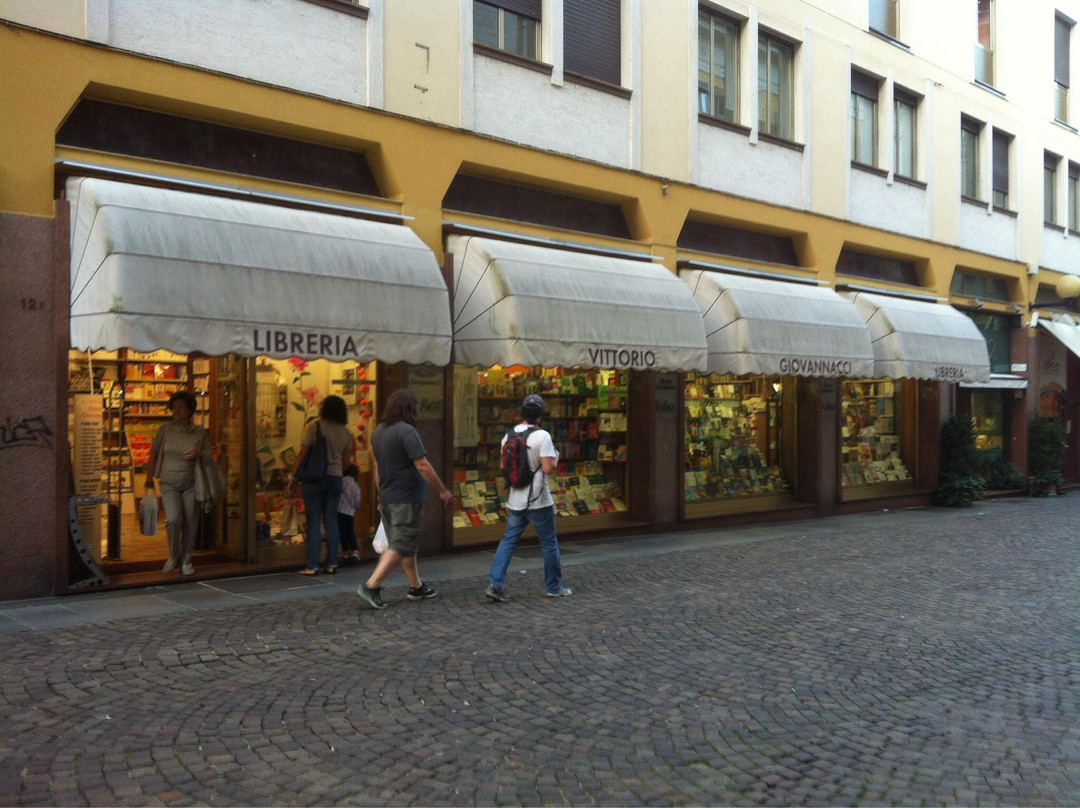 Libreria Vittorio Giovannacci-比耶拉必去景点