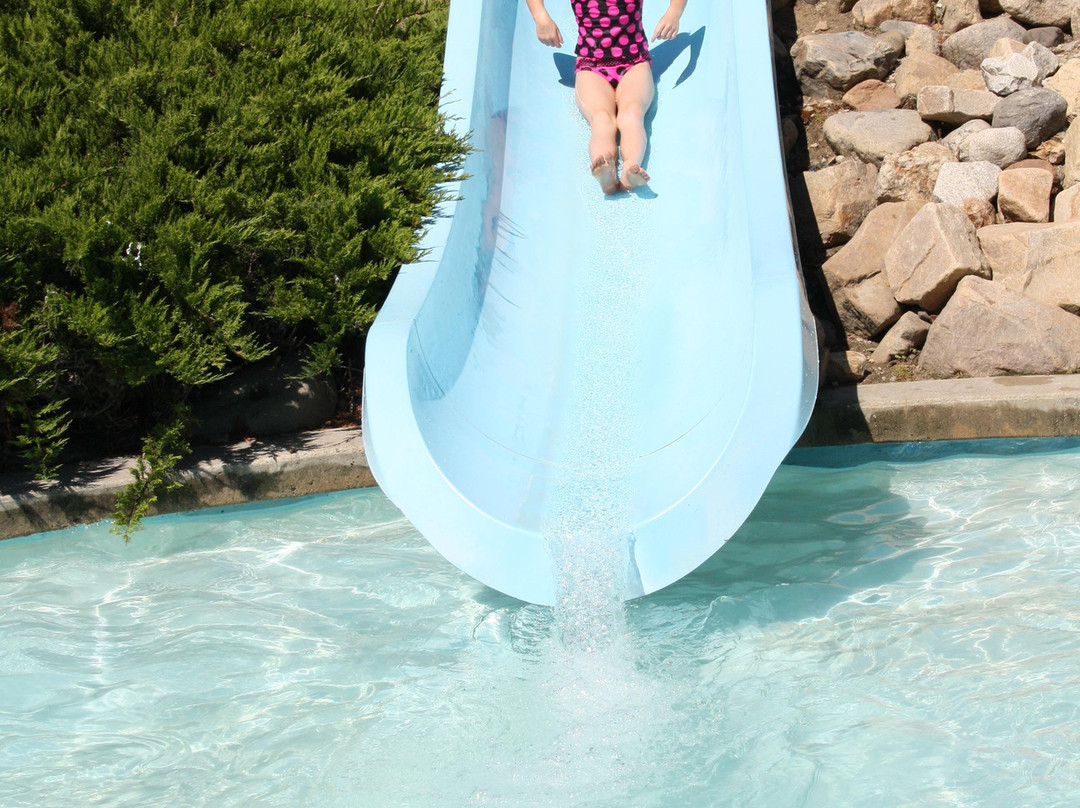 Salmon Arm Water Slides-萨蒙阿姆必去景点