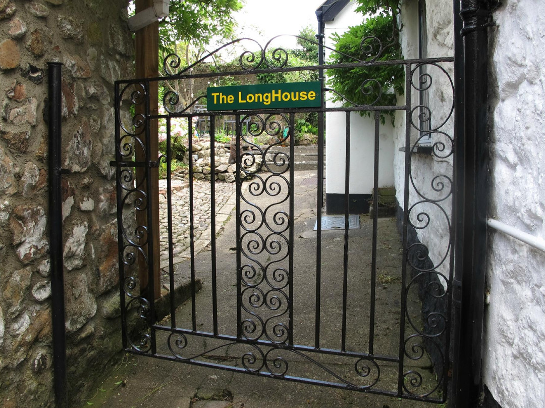 The LongHouse B&B主图