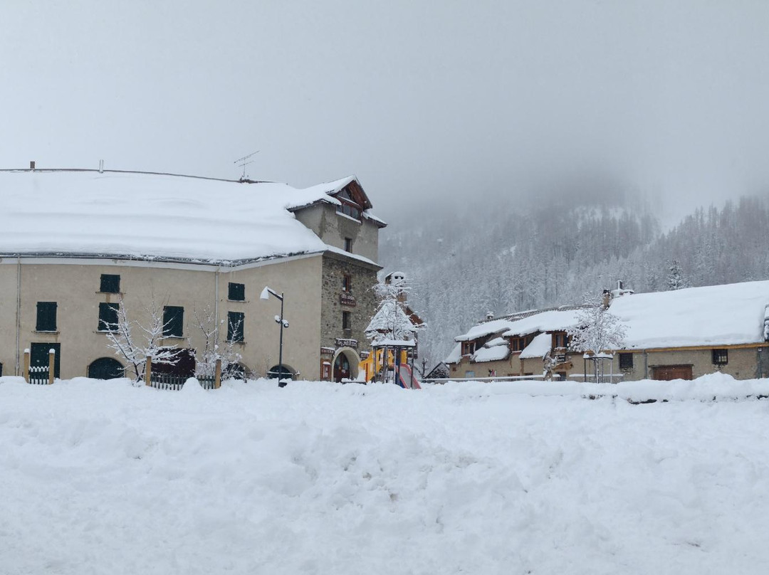 La Grave酒店住宿-Auberge aux Trois Frenes