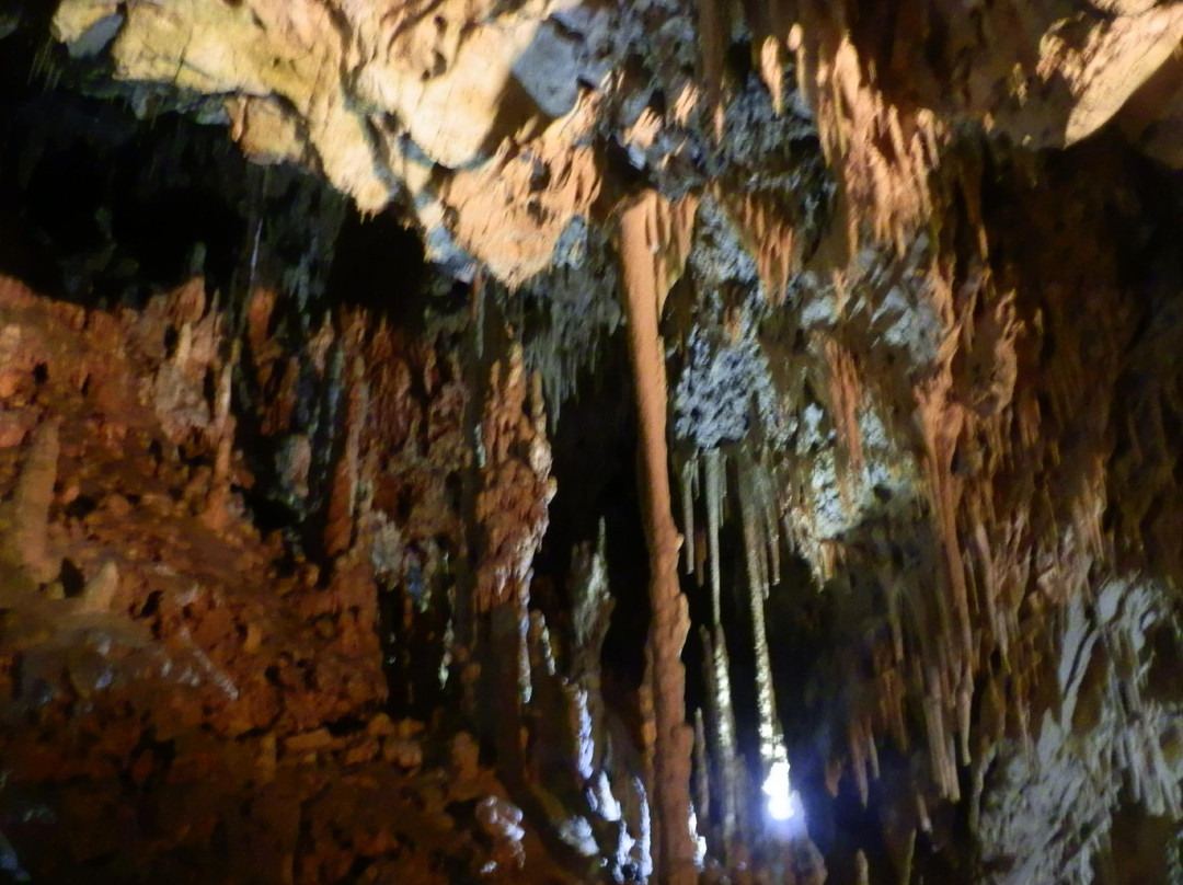 Vlychada Cave景点图片