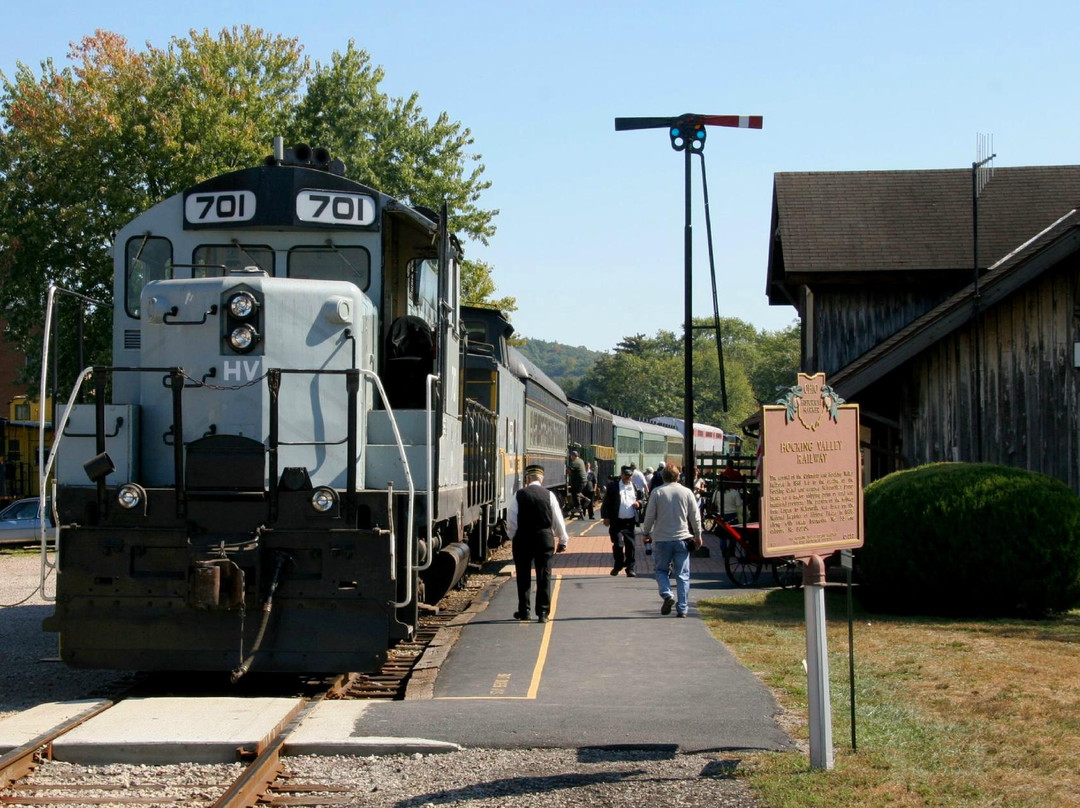 Hocking Valley Scenic Railway-Nelsonville必去景点