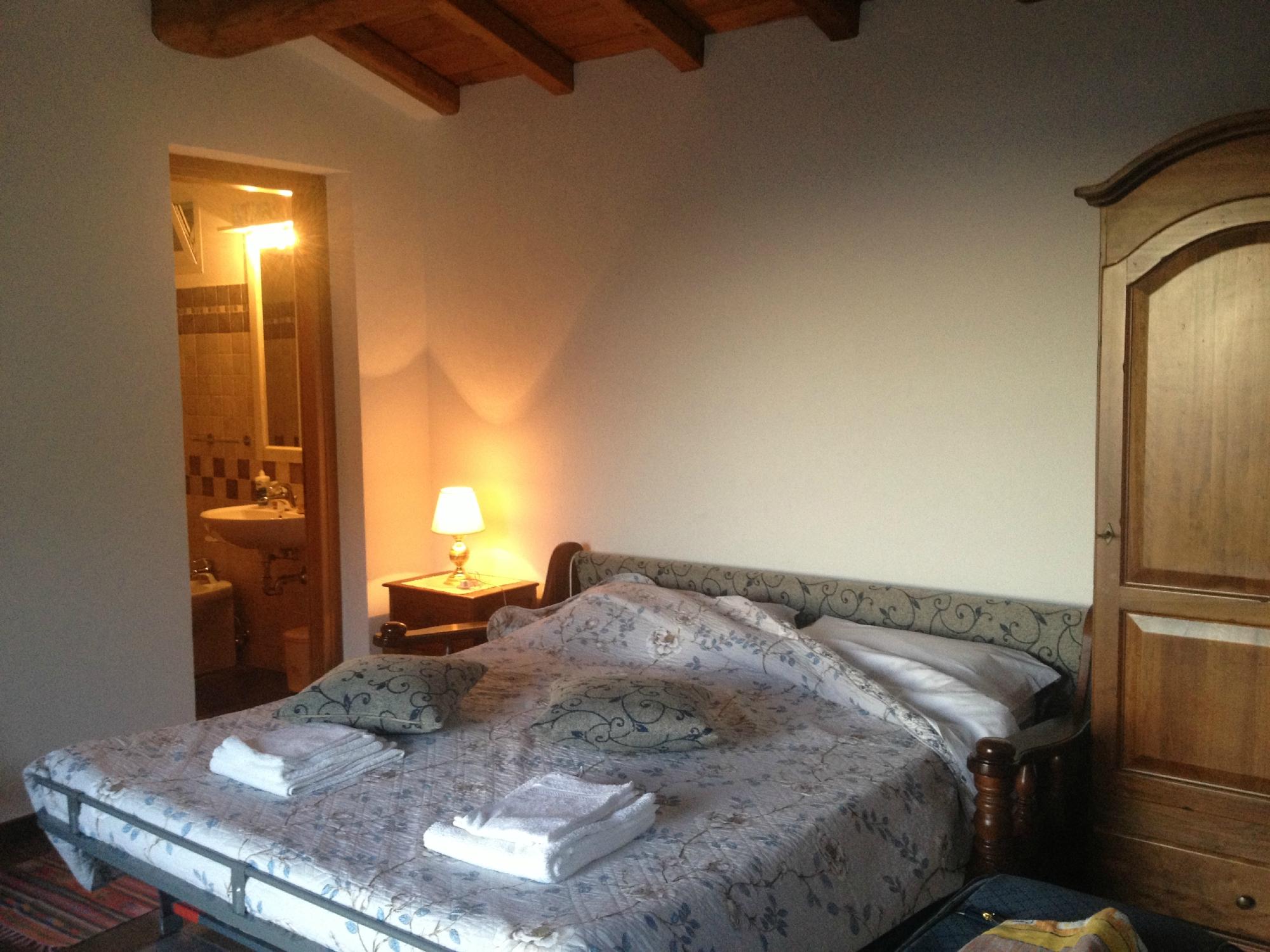 Agriturismo Cerisola 2003-客卧