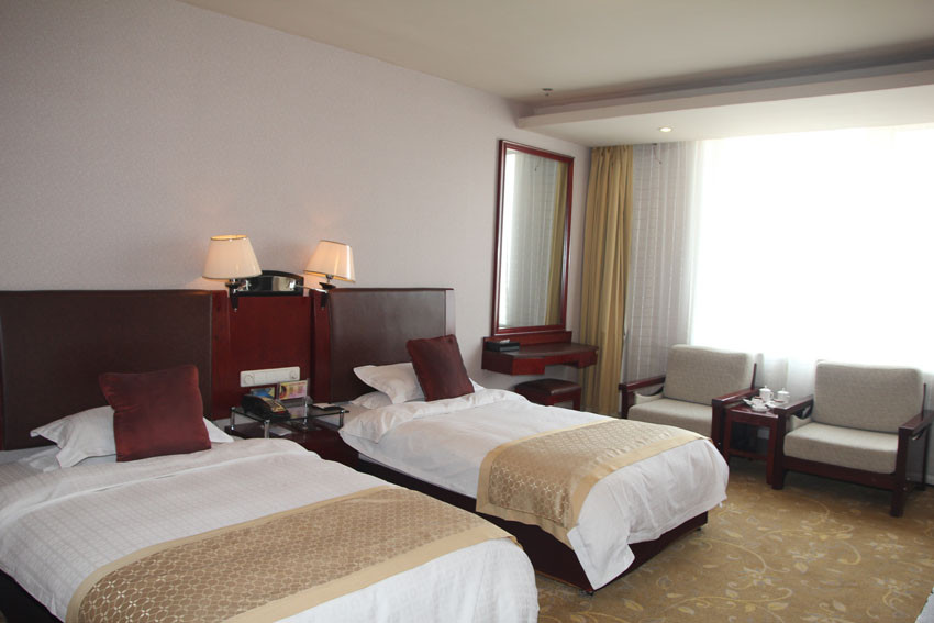 昆仑大酒店主图