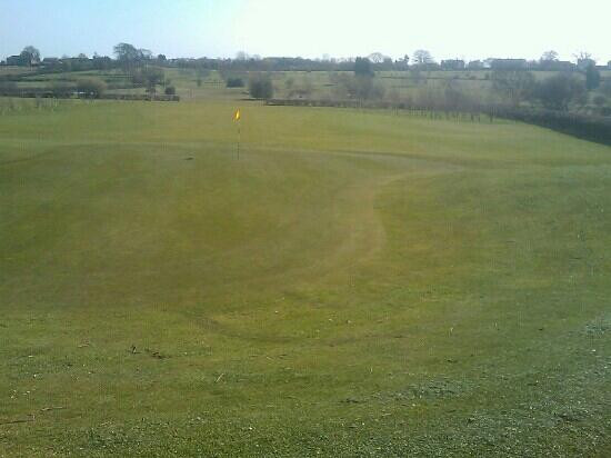 The Village Golf Course景点图片