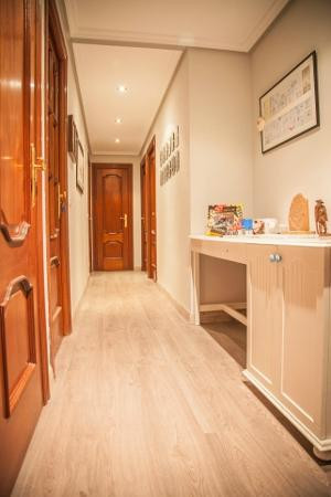 Viana酒店住宿-Pensión Parque del Ebro