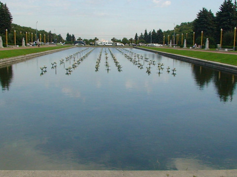 莫斯科罗蒙诺索夫国立大学-莫斯科必去景点