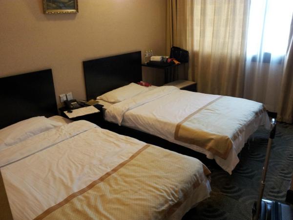 王府井银地宾馆-客卧