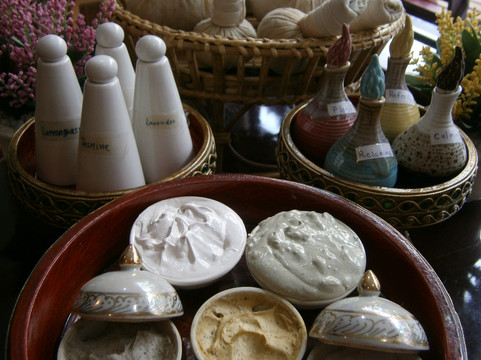 甜柠檬草按摩 -芭东海滩必去景点