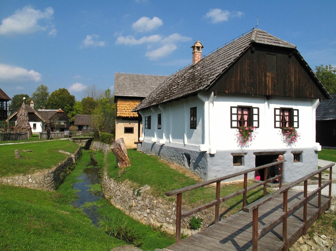 Staro selo museum景点图片