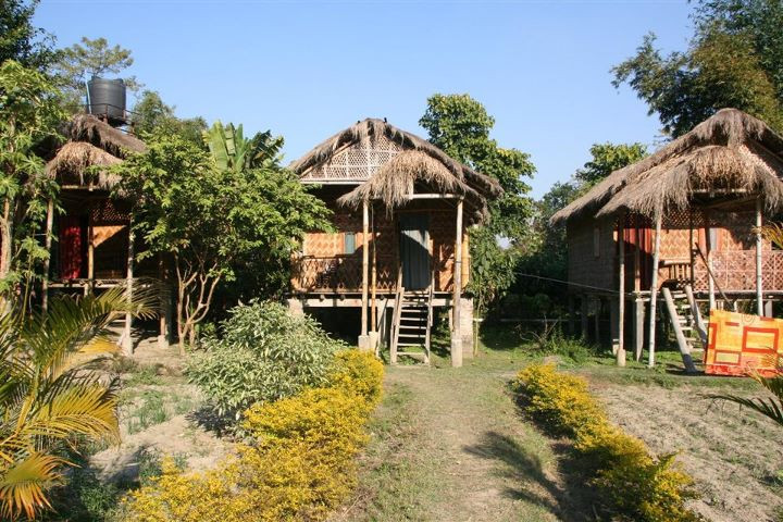 Eco-Camp Me: Po Okum (Happy House)