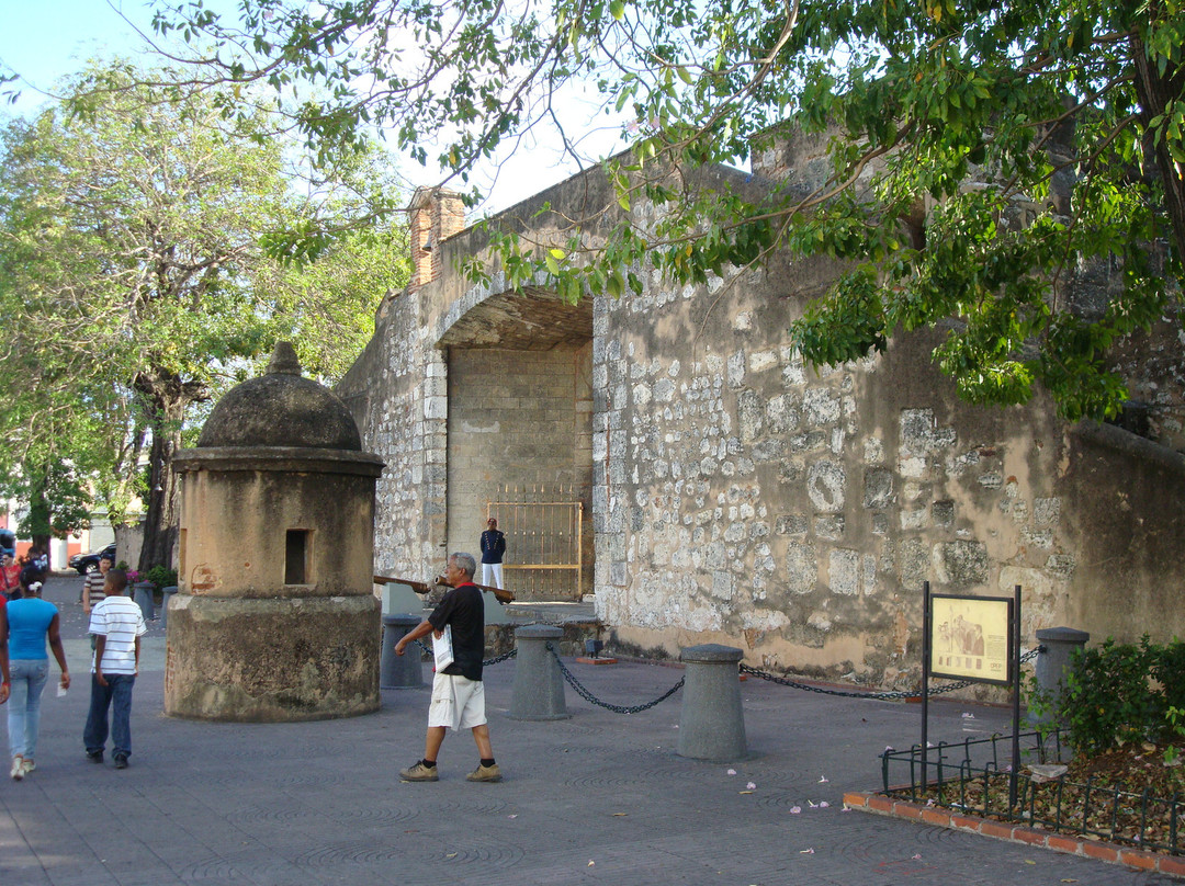 La Puerta del Conde景点图片