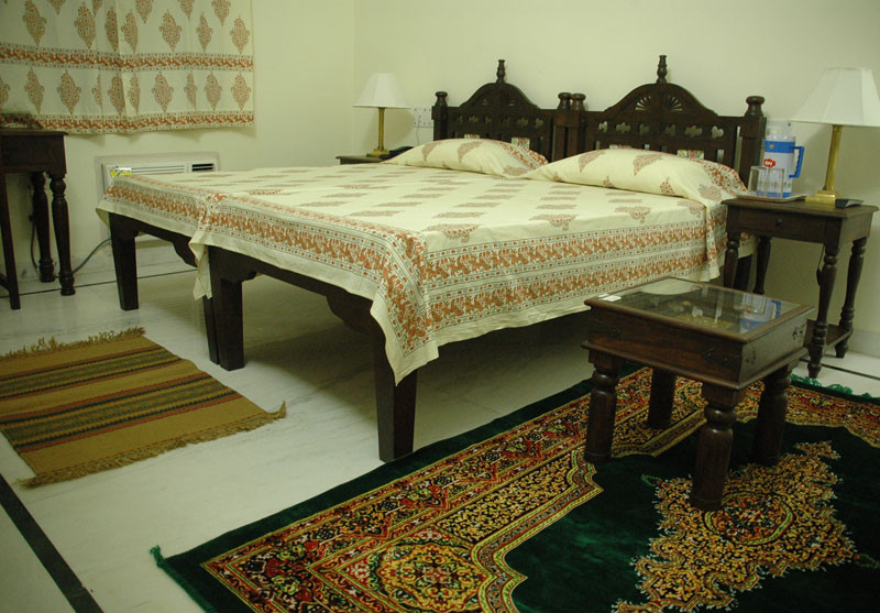 拉吉尼瓦斯酒店主图