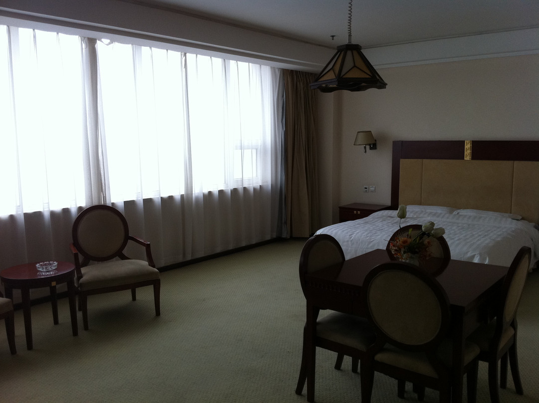 五洲花园大酒店主图