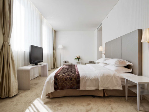 后海怡景酒店主图