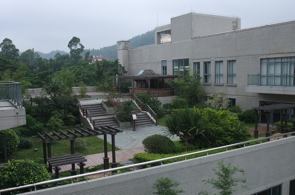 珠海京华苑酒店（北京师范大学珠海校区店）主图