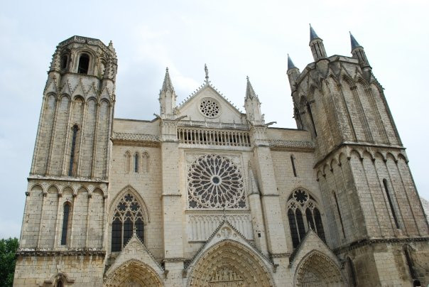Cathédrale Saint Pierre-普瓦捷必去景点