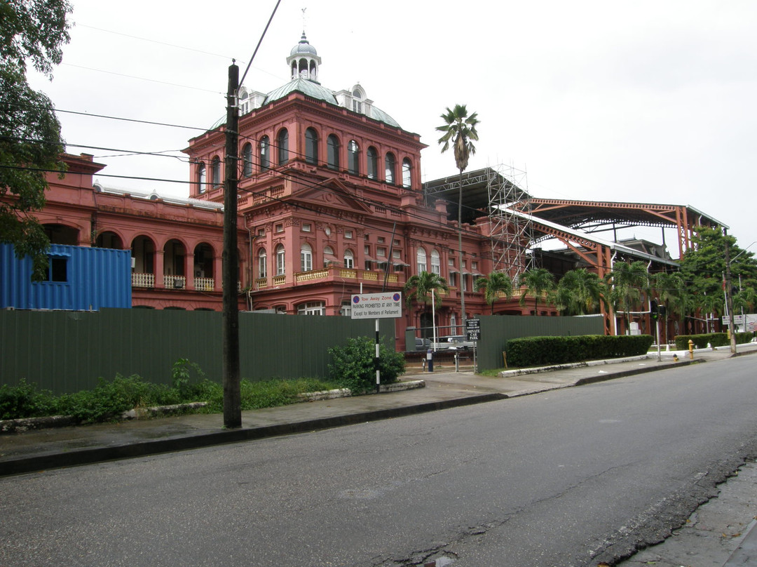 The Red House-西班牙港必去景点