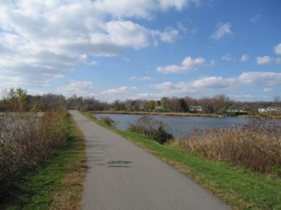 Fairport旅游景点-Erie Canal