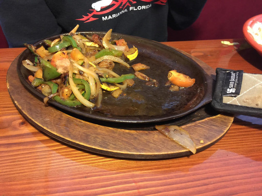 Hamilton餐馆和美食-El Camino Real