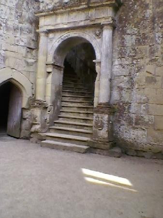 Old Wardour Castle-Tisbury必去景点