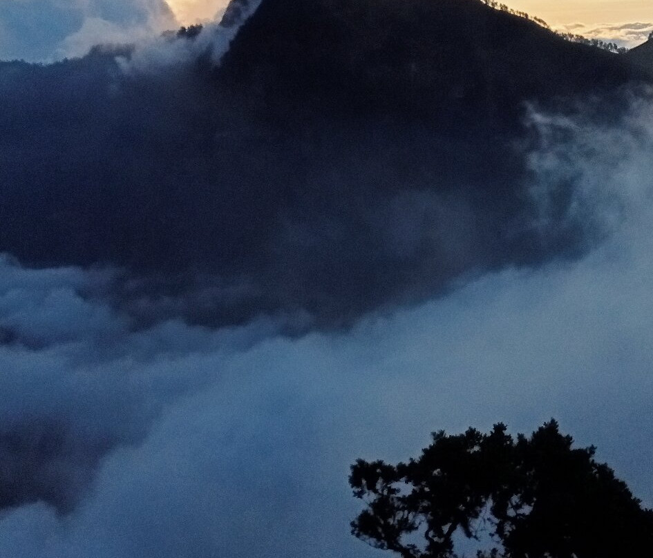 Evsi Rinjani Trekking-马塔兰必去景点