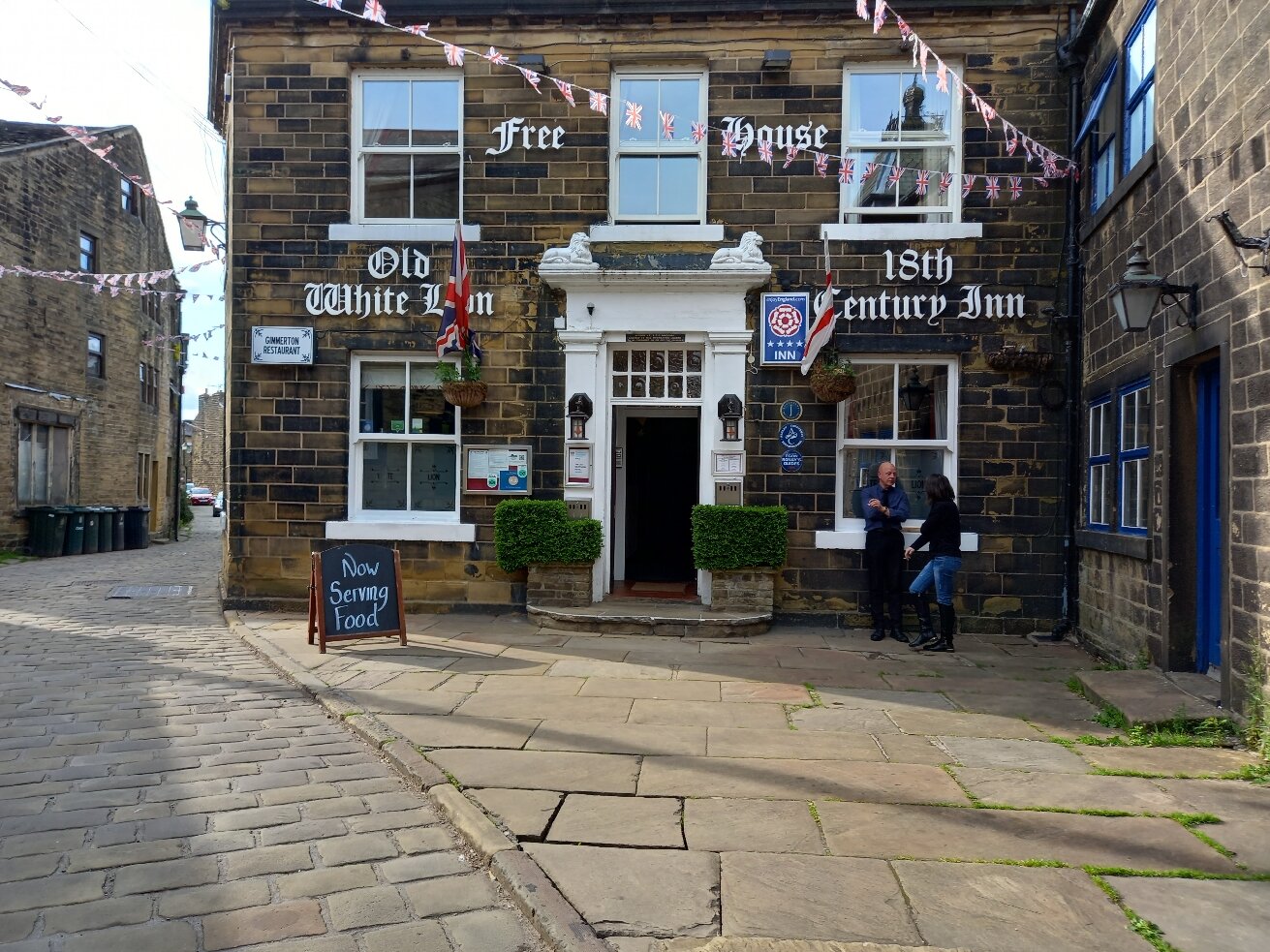 The Old White Lion Hotel-官方