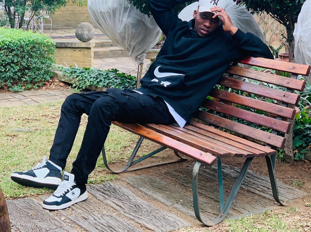 The Tuscan Garden主图