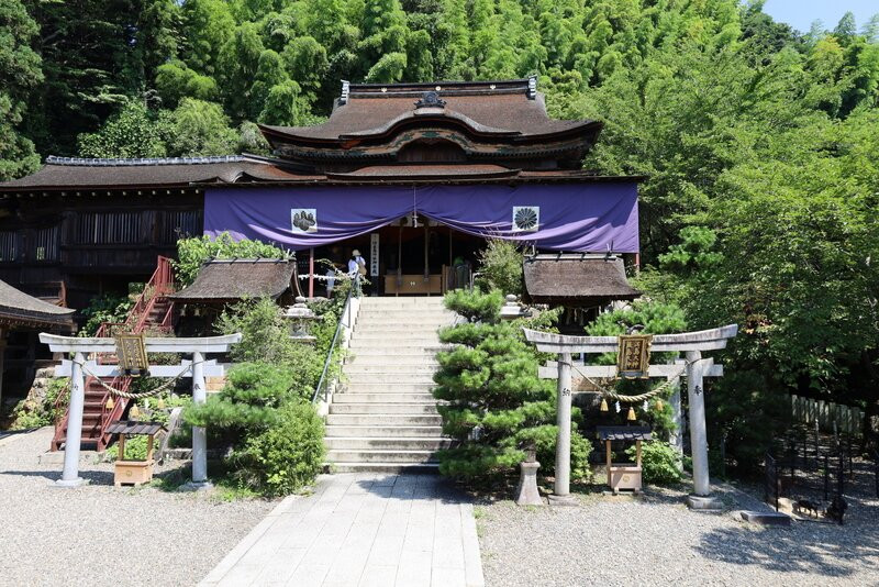 Tsukubusuma Shrine-长滨市必去景点