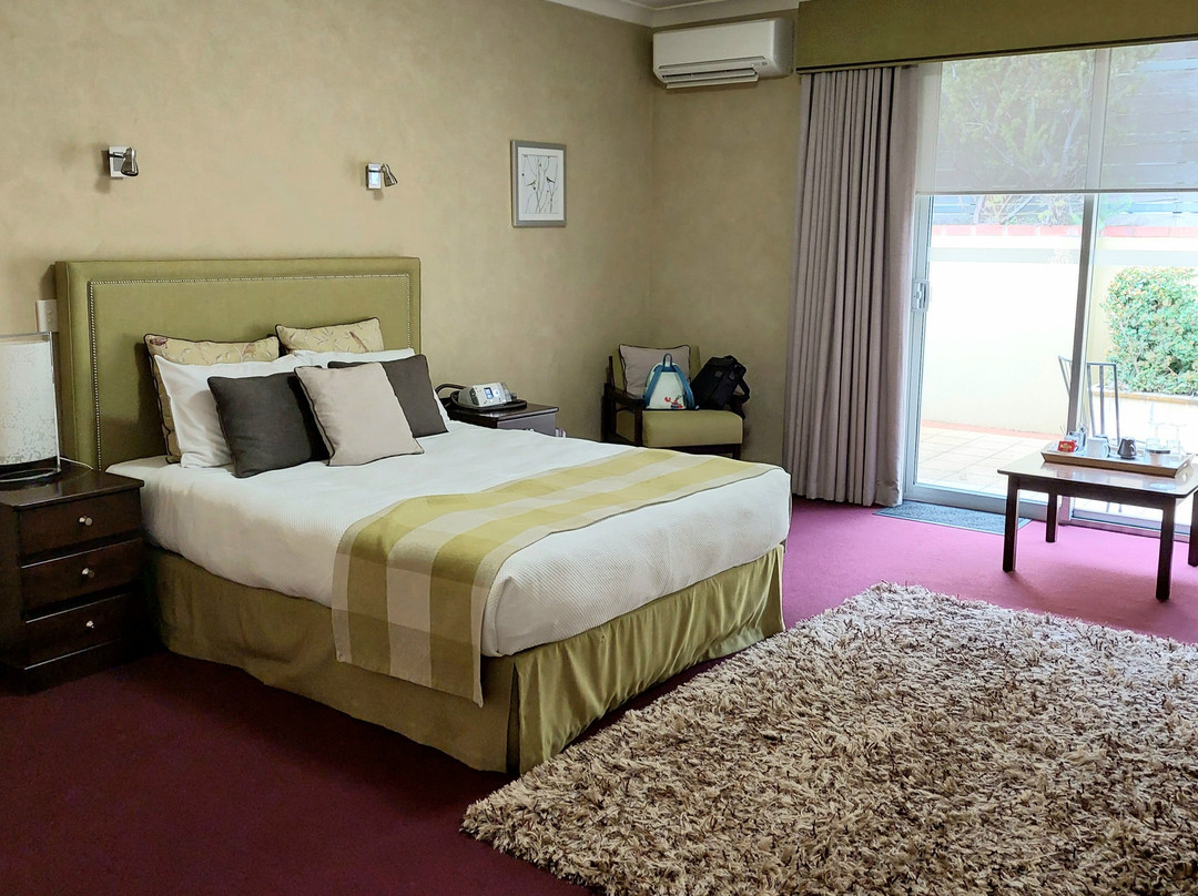 Inn Mahogany Creek主图