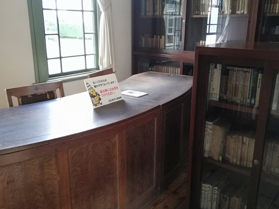 Former Hirosaki City Library-弘前市必去景点