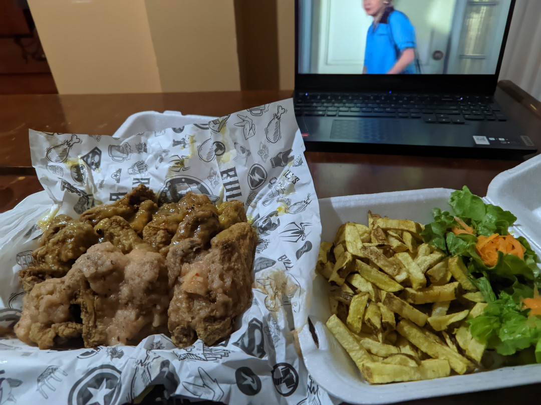 BULLS RESTO BAR - Riobamba