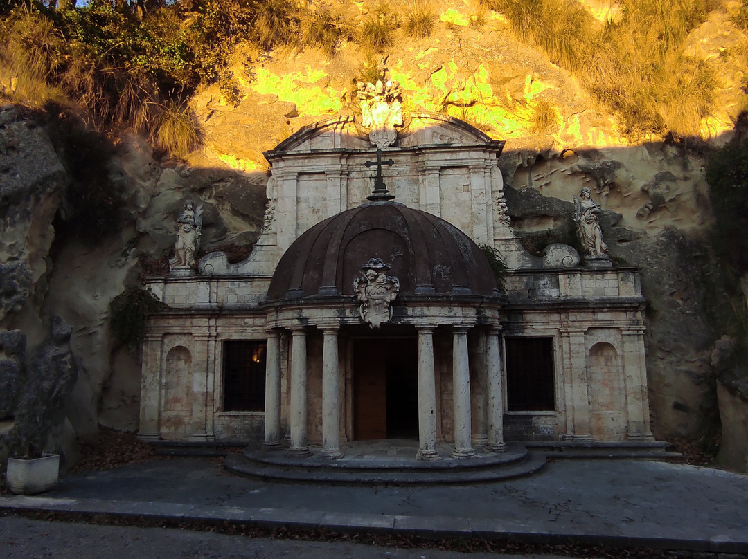Tempietto di Sant'Emidio alle Grotte景点图片