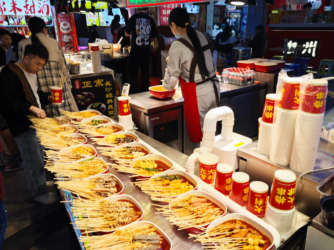 深圳东门町美食城-深圳市必去景点