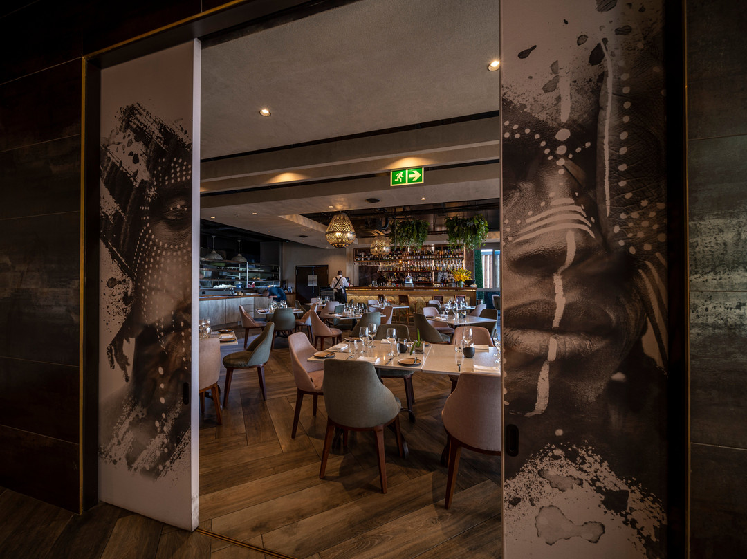 新国王酒店主图