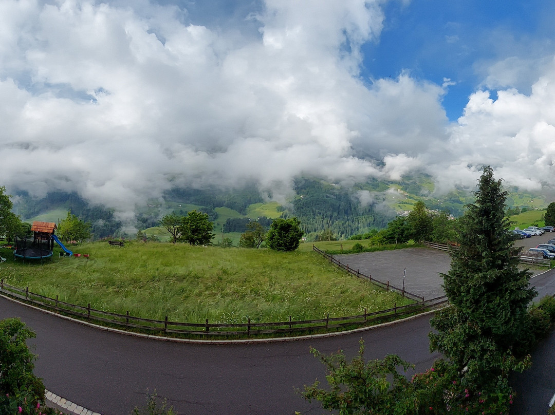 艾佩蓝德酒店主图