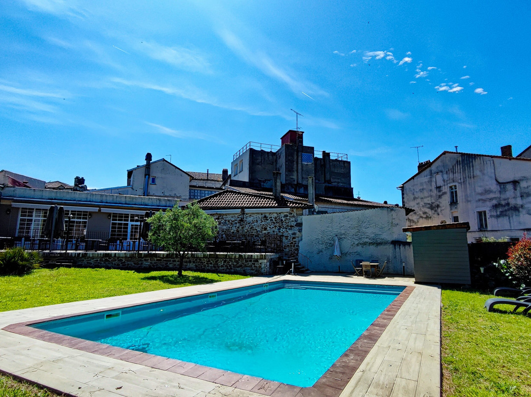 Logis Grand Hotel Pelisson主图