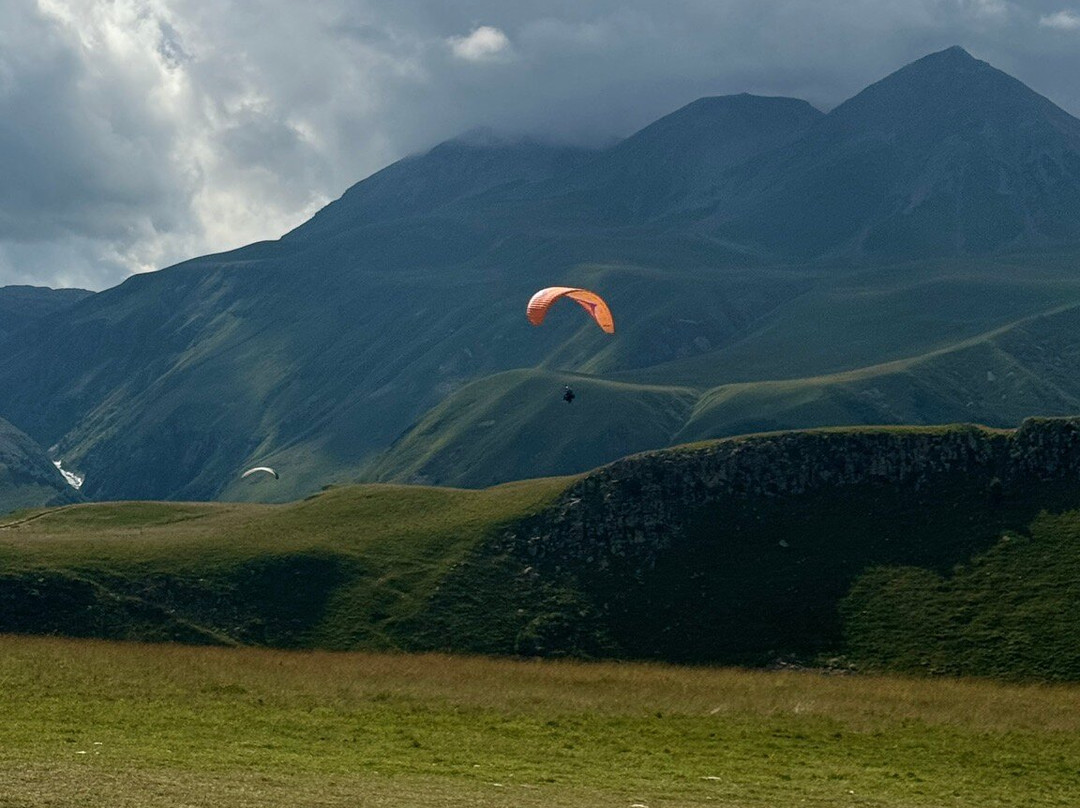 Paragliding.Georgia-古道里必去景点