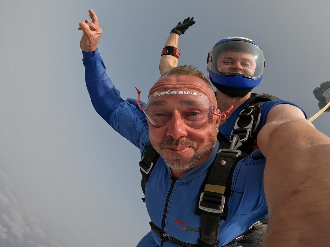 Skydive Swansea景点图片