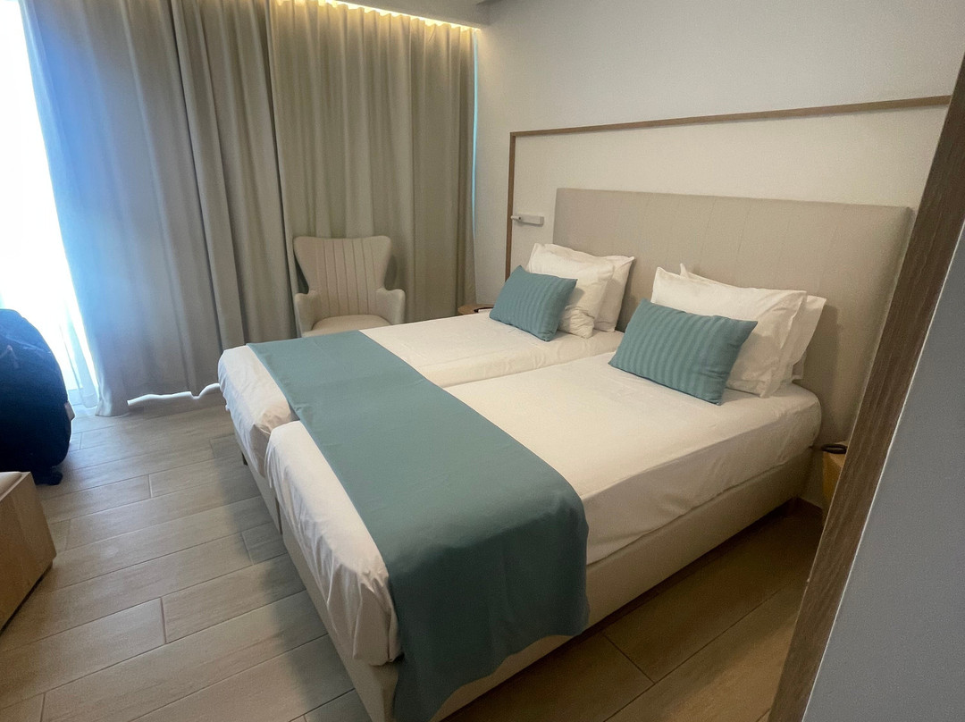 Mirage Bleu Hotel主图