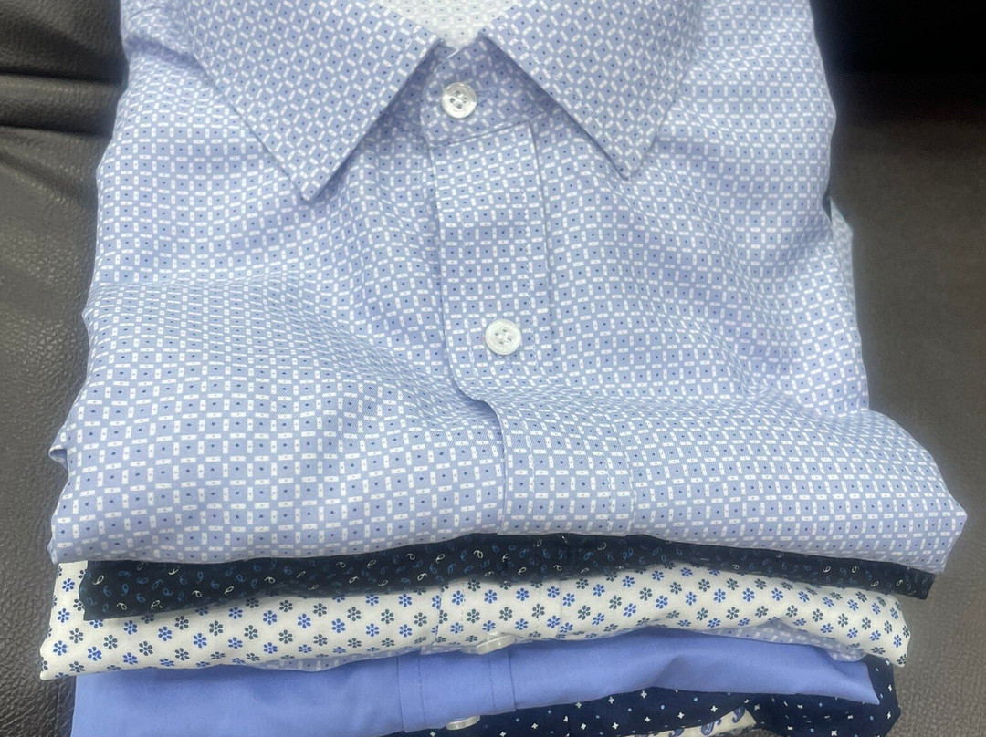 John And James Fashion景点图片
