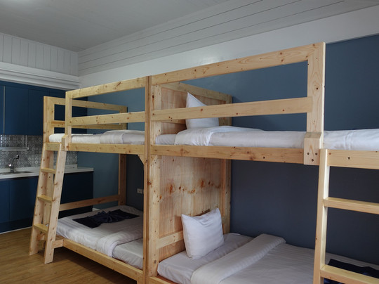 波拉保格海滩度假村主图