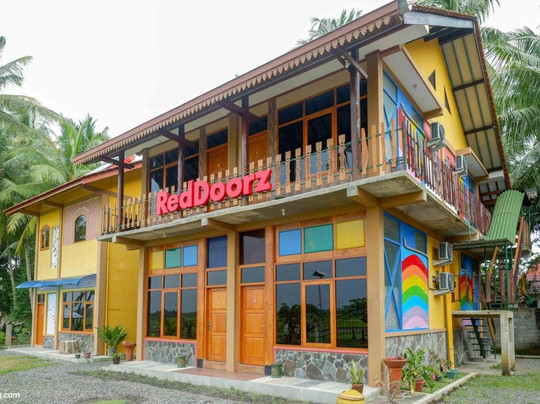 RedDoorz near Yogyakarta International Airport