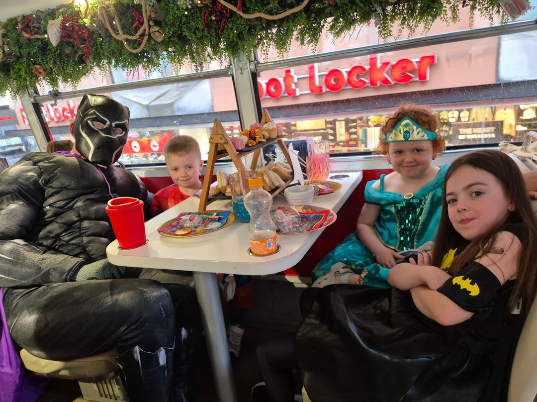 Red Bus Bistro-爱丁堡必去景点