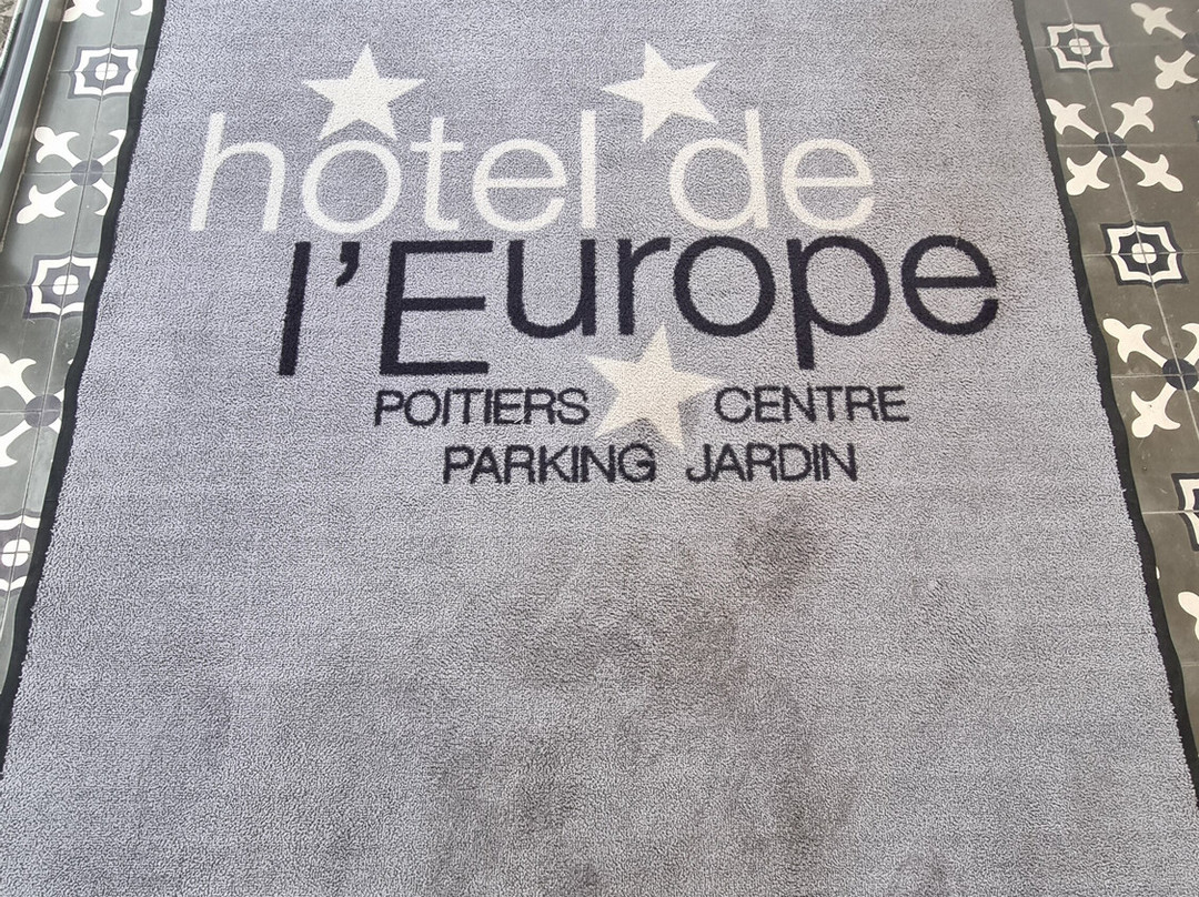 Logis Hôtel De L'europe Poitiers主图