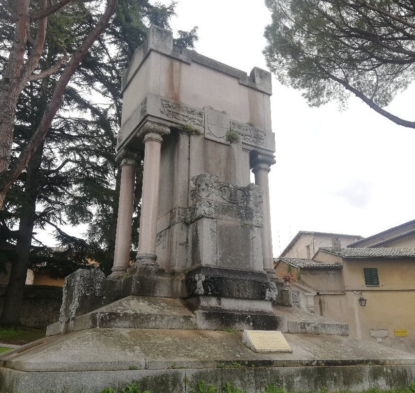 克拉丽奇酒店主图