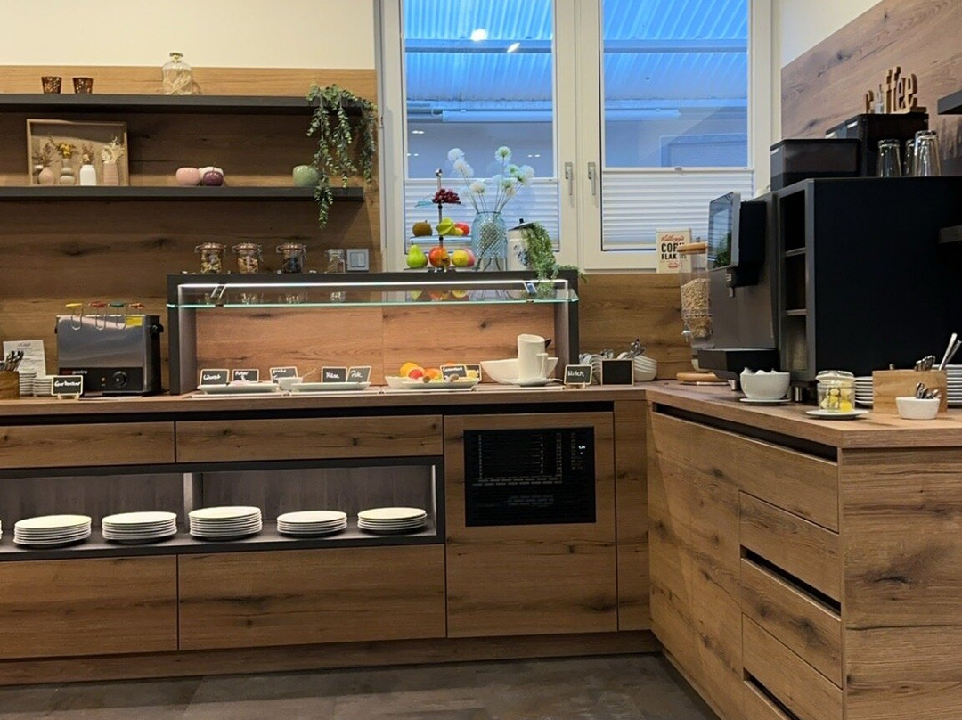 恩格尔酒店主图